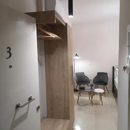 P&k Luxury 3 Kalamata