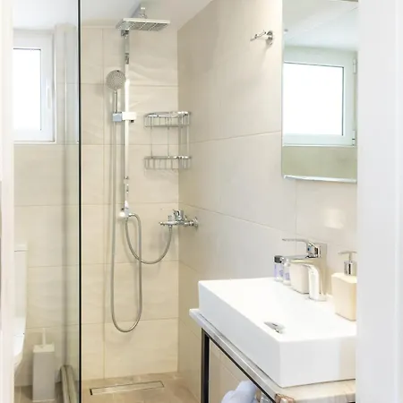 P&k Luxury 3 Apartment